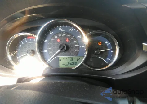 2015 Toyota Corolla Le from USA, damaged, VIN 2T1BURHEXFC260714